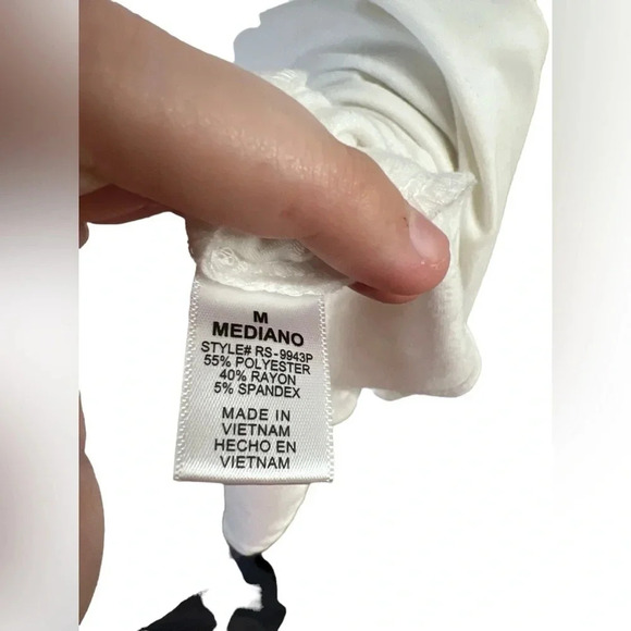 Women’s t-shirt dress with pockets - Picture 3 of 3